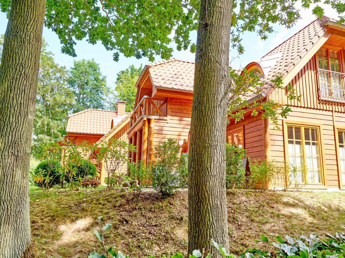 Strandschloesschen - Haushaelfte 2 Holiday home Sellin (Rugen)
